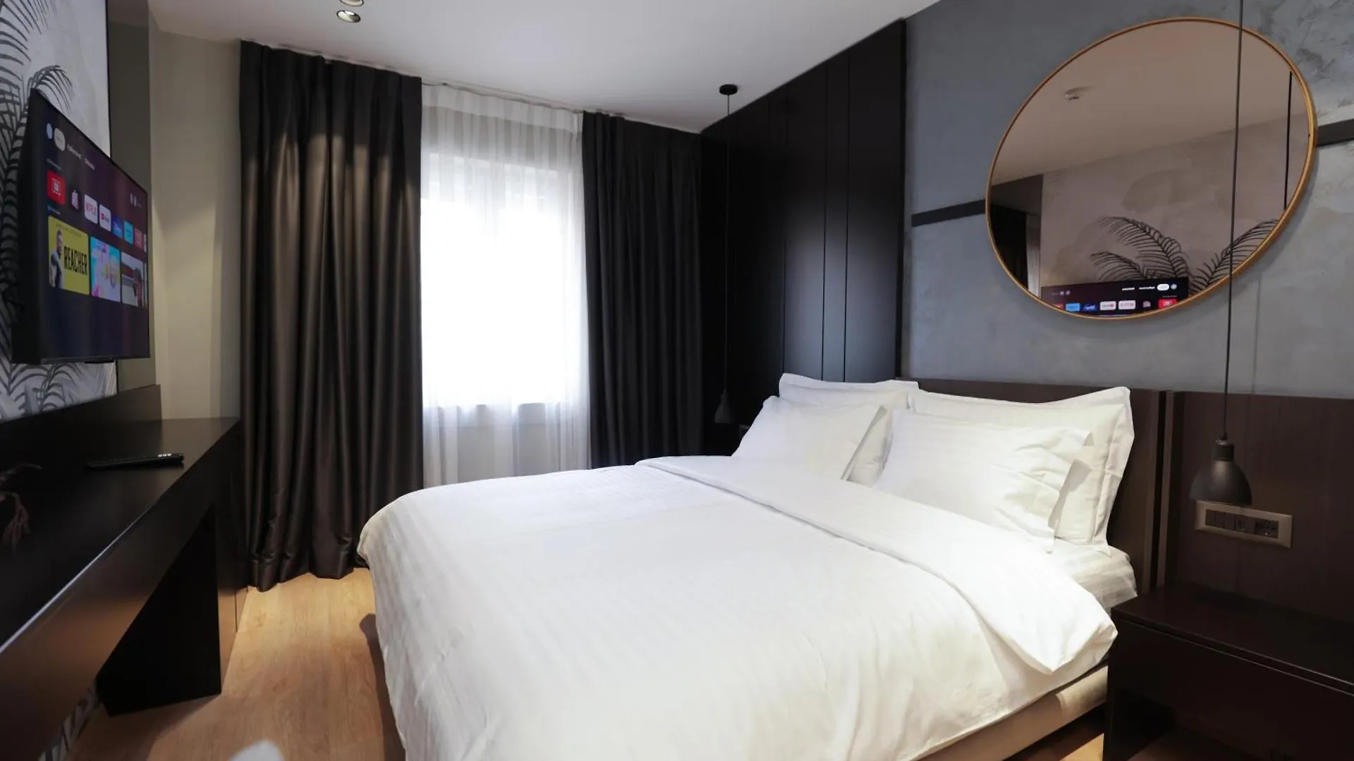 Gremmy Boutique Hotel Tiran