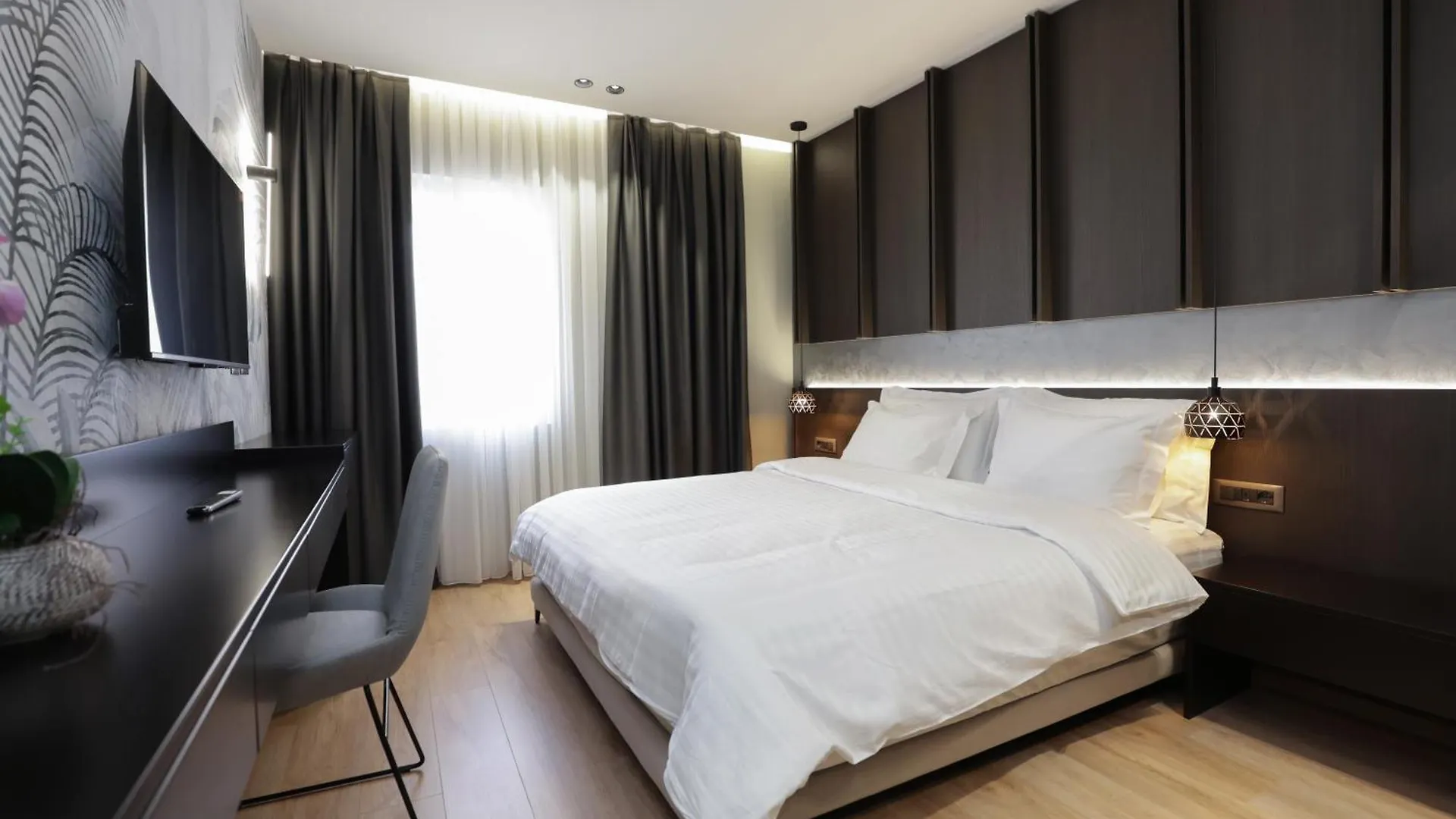 Gremmy Boutique Hotel Tiran 4*,
